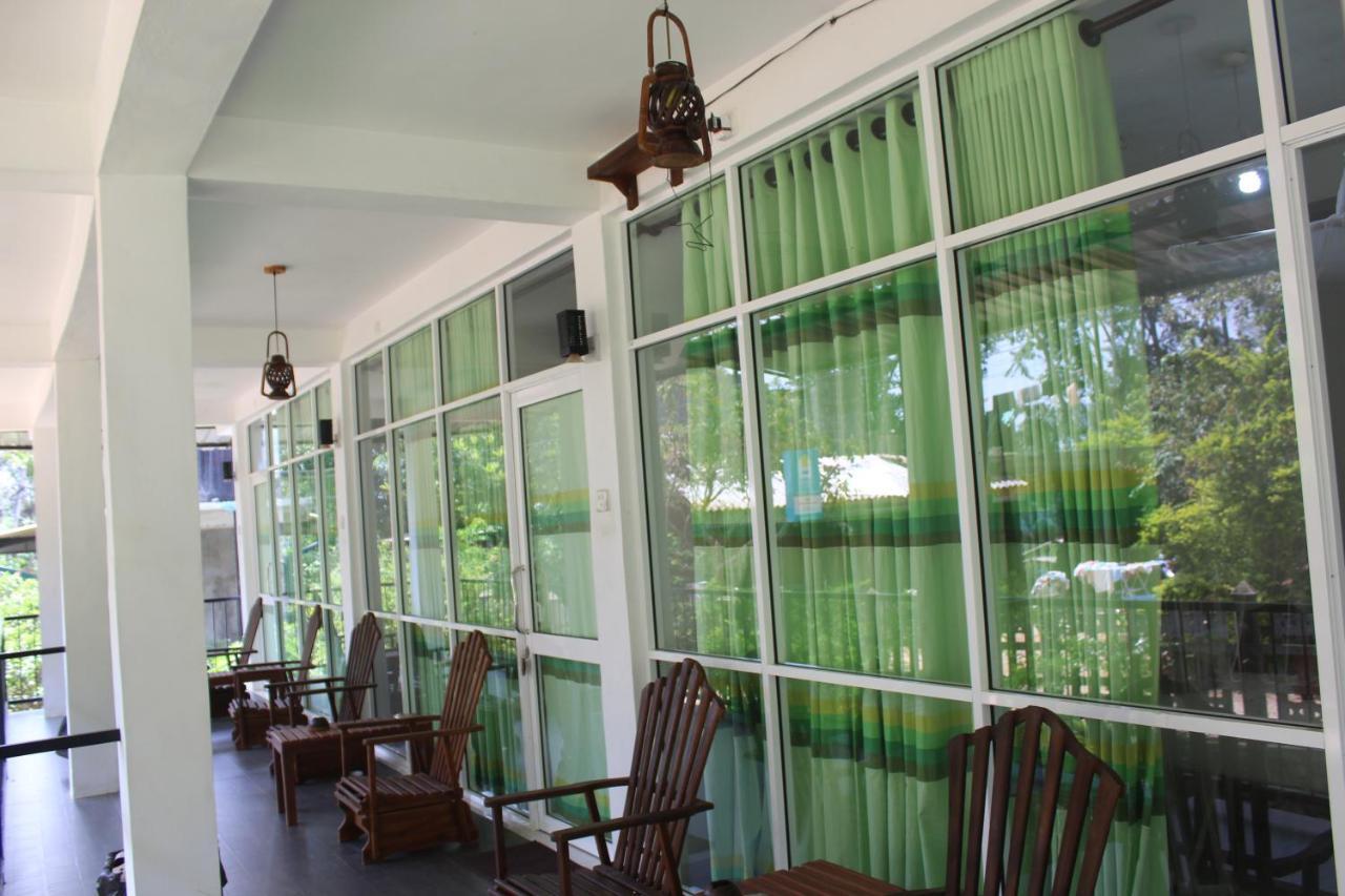 Mount Breeze Ella Hotel Exterior photo