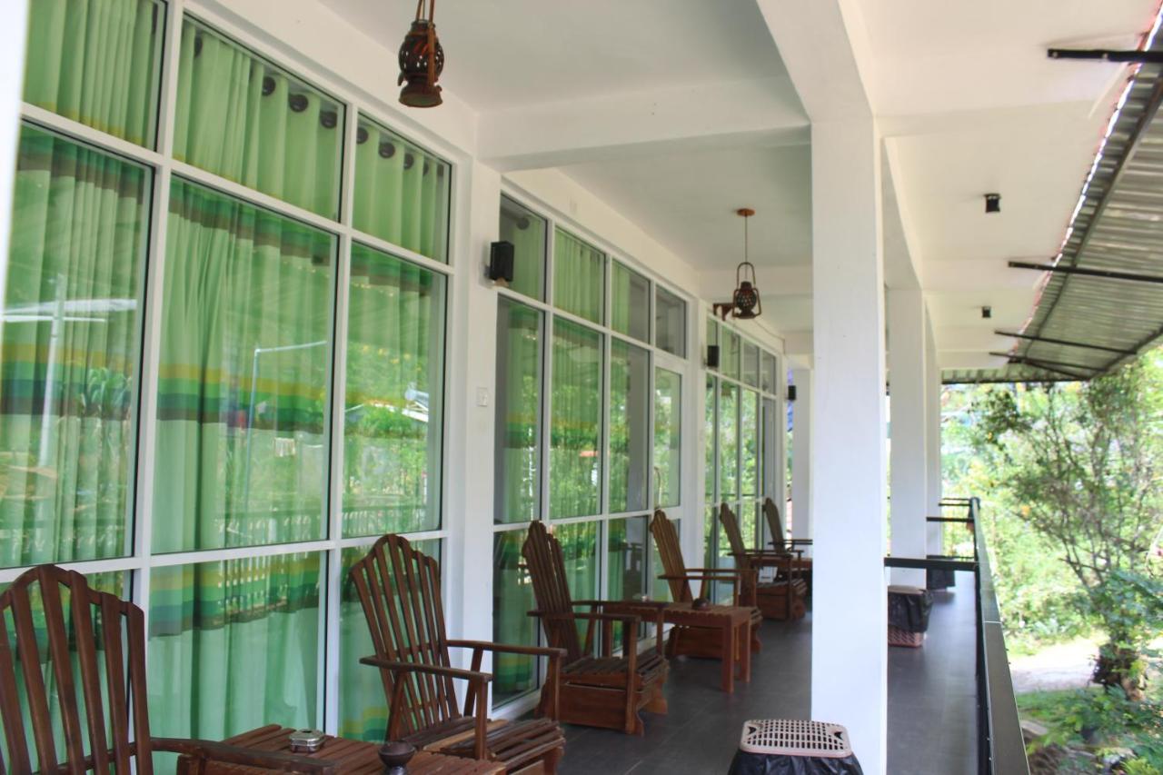 Mount Breeze Ella Hotel Exterior photo